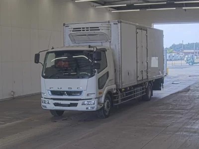 MITSUBISHI FUSO FIGHTER