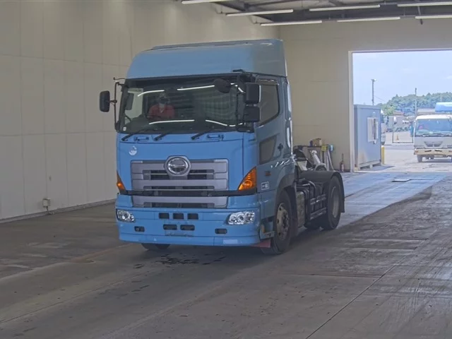 Hino Profia  с аукциона в Японии