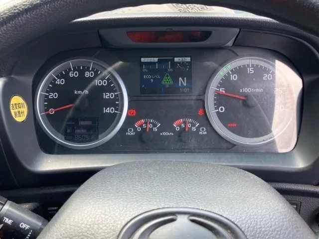 Hino Profia  с аукциона в Японии