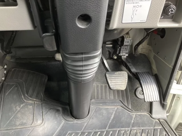 Mitsubishi Fuso Canter  с аукциона в Японии