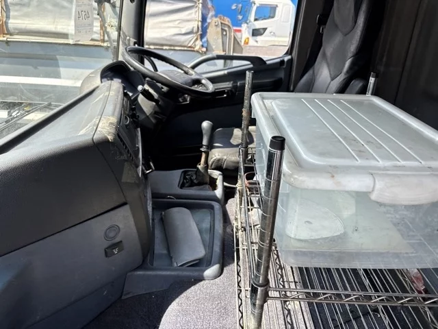Hino Profia  с аукциона в Японии