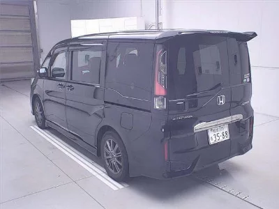 HONDA STEPWGN SPADA