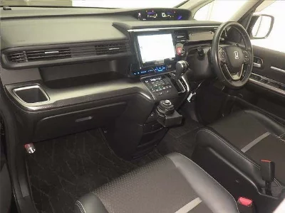 HONDA STEPWGN SPADA