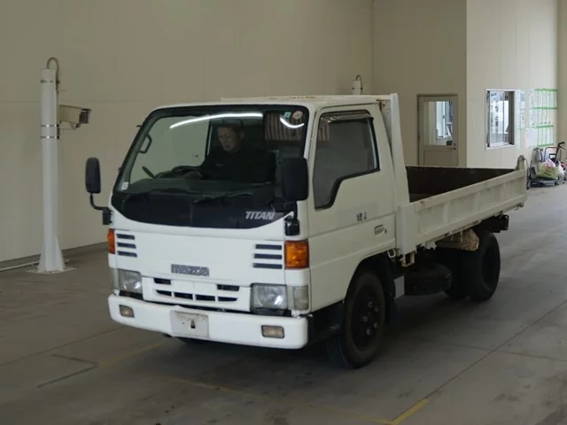 Mazda Titan  с аукциона в Японии