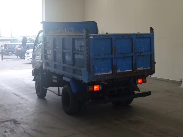 Mitsubishi Fuso Canter  с аукциона в Японии