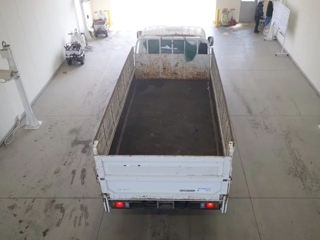 Isuzu Elf  с аукциона в Японии