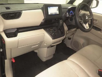 Mitsubishi eK X Space