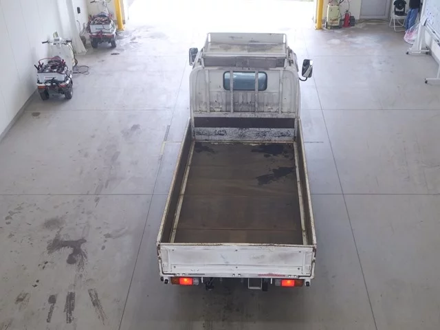 Hino Dutro  с аукциона в Японии