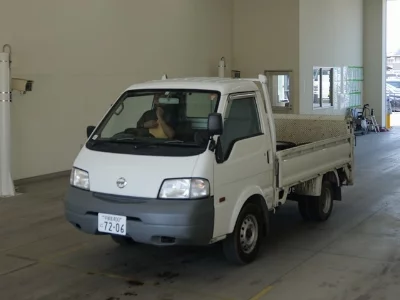 Nissan Vanette