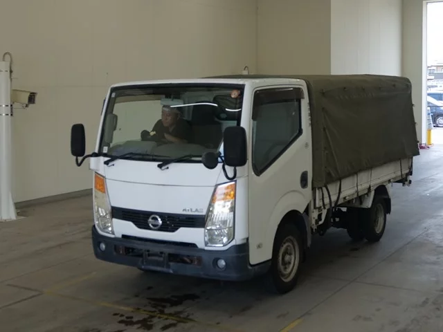 Nissan Atlas  с аукциона в Японии