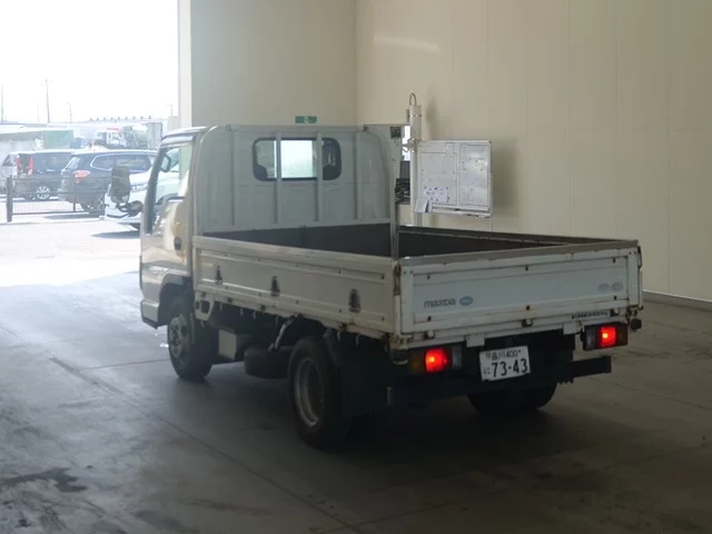 Mazda Titan  с аукциона в Японии
