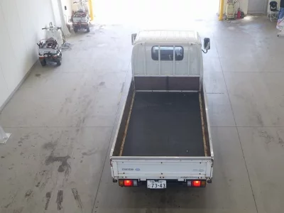 Mazda Titan