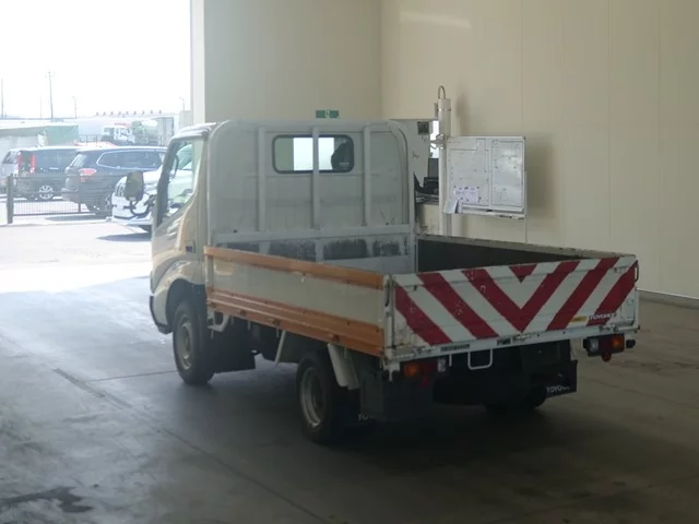 Toyota ToyoAce  с аукциона в Японии
