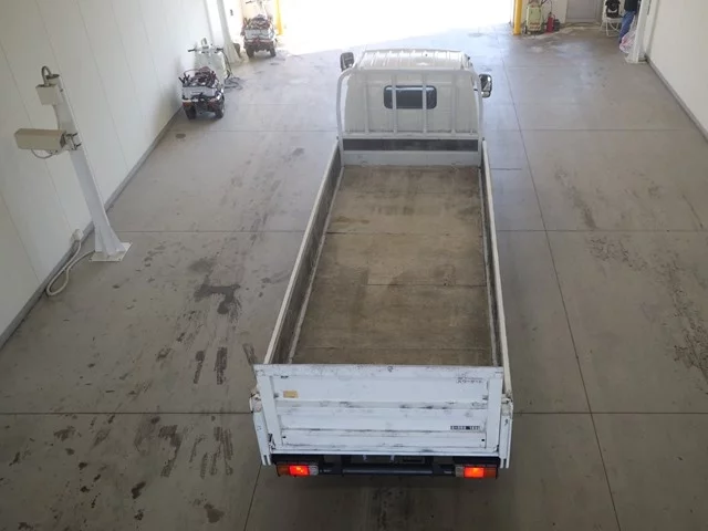 Hino Dutro  с аукциона в Японии