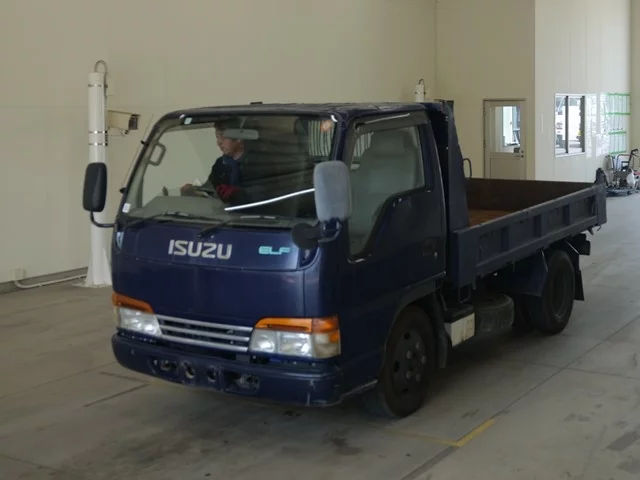 Isuzu Elf  с аукциона в Японии
