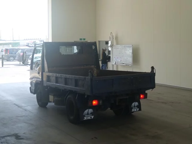Isuzu Elf  с аукциона в Японии