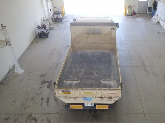 Hino Dutro  с аукциона в Японии