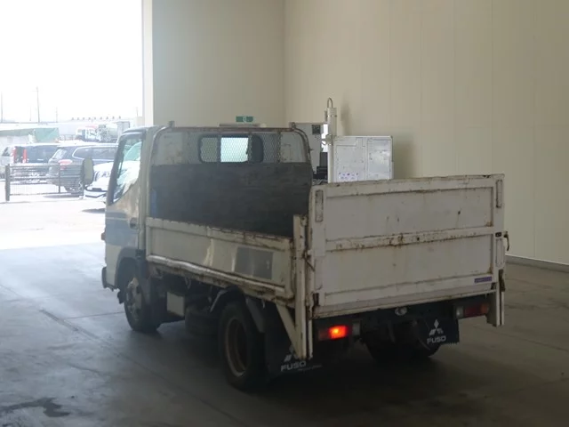 Mitsubishi Fuso Canter  с аукциона в Японии