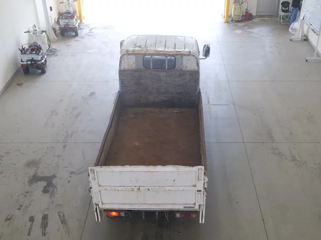 Mitsubishi Fuso Canter  с аукциона в Японии