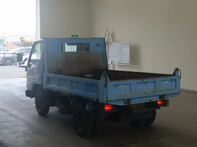 Mazda Titan