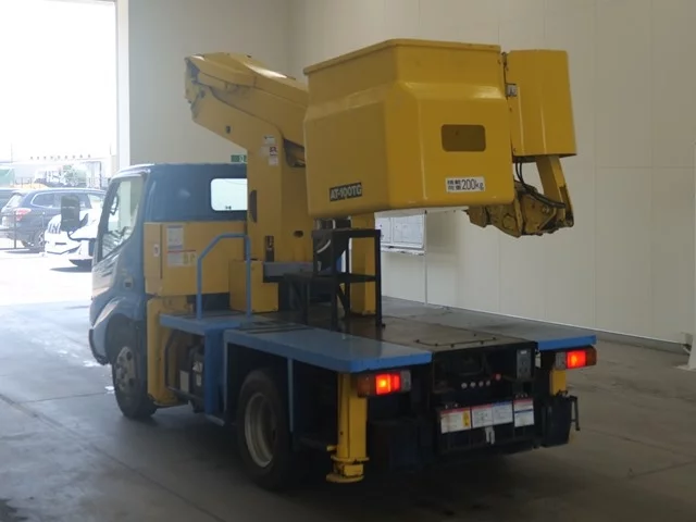 Hino Dutro  с аукциона в Японии