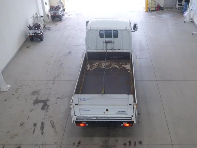 Mitsubishi Fuso Canter  с аукциона в Японии