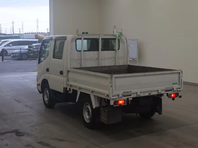 Toyota ToyoAce  с аукциона в Японии