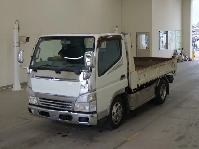 Mitsubishi Fuso Canter  с аукциона в Японии