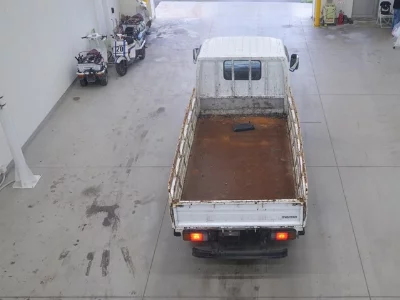 Mazda Titan