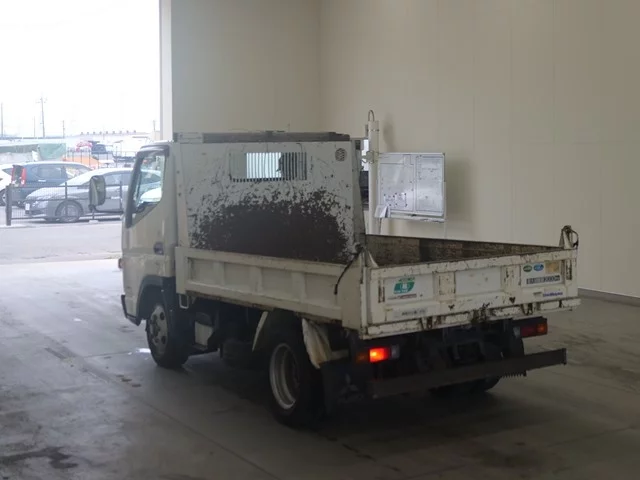 Mitsubishi Fuso Canter  с аукциона в Японии