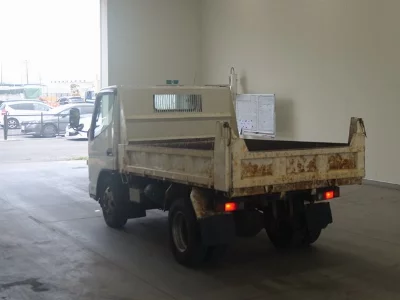 Mitsubishi Fuso Canter