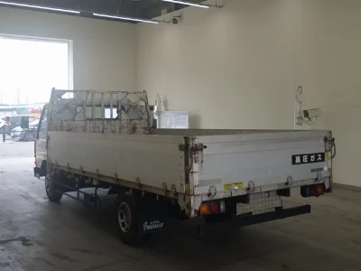 Mitsubishi Fuso Canter