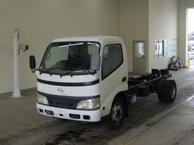 Hino DUTRO