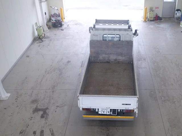 Mitsubishi Fuso Canter  с аукциона в Японии