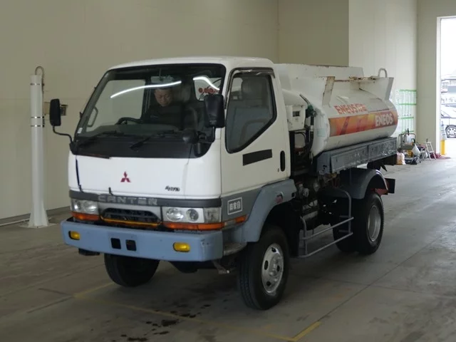 Mitsubishi Fuso Canter  с аукциона в Японии