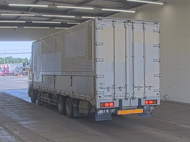 Hino Profia  с аукциона в Японии