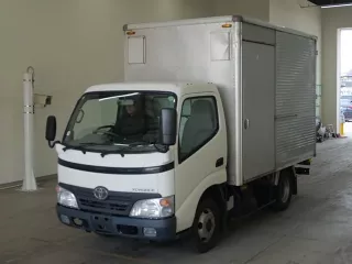 Toyota ToyoAce  с аукциона в Японии