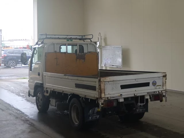 Isuzu Elf  с аукциона в Японии