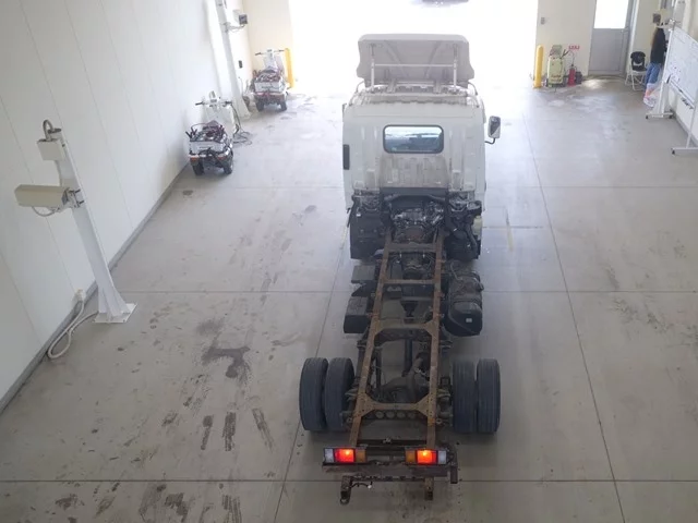 Isuzu Elf  с аукциона в Японии