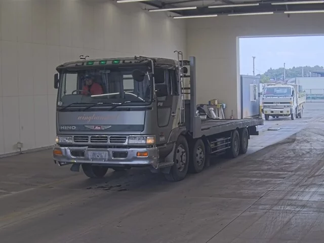 Hino Profia  с аукциона в Японии