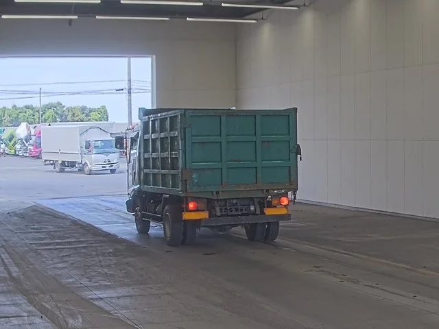Isuzu Forward  с аукциона в Японии