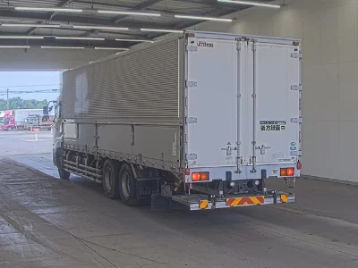 NISSAN DIESEL (UD) QUON