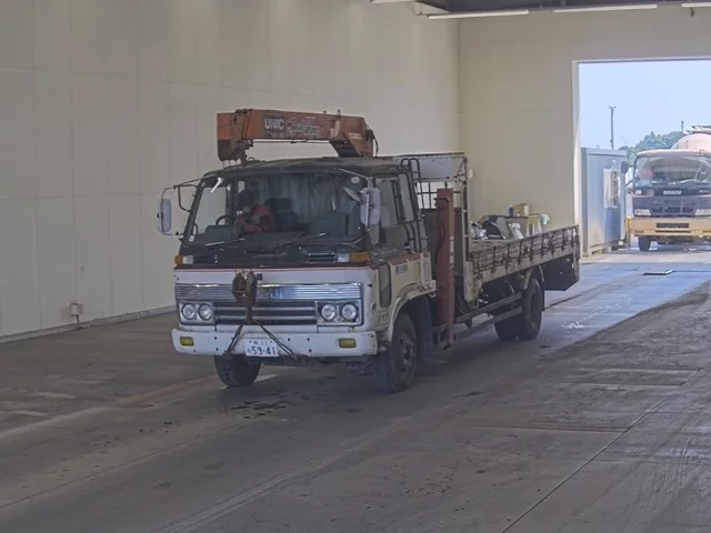Isuzu Forward  с аукциона в Японии
