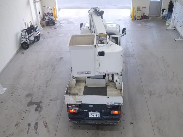 Toyota Dyna  с аукциона в Японии