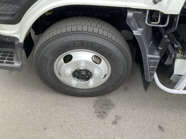 Mitsubishi Fuso Canter  с аукциона в Японии