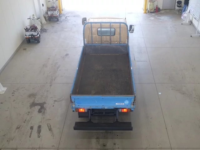 Toyota ToyoAce  с аукциона в Японии