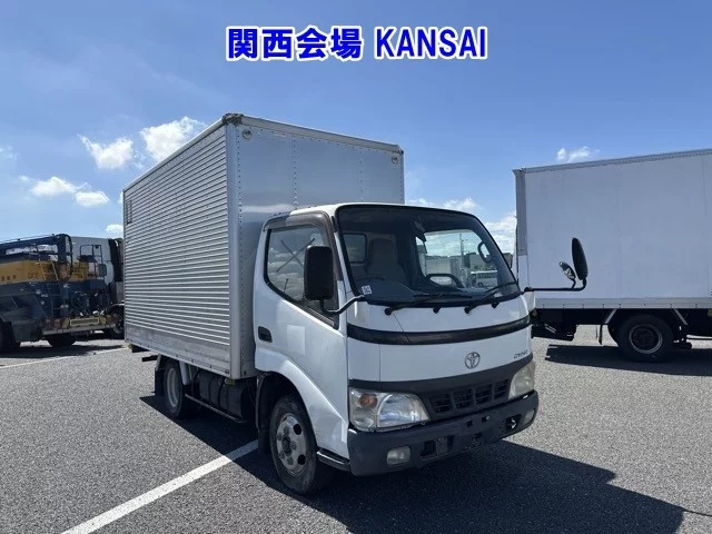 Toyota Dyna  с аукциона в Японии