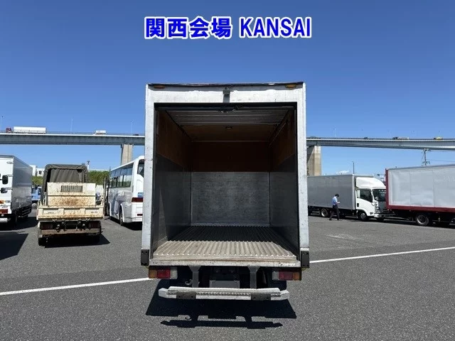 Toyota Dyna  с аукциона в Японии