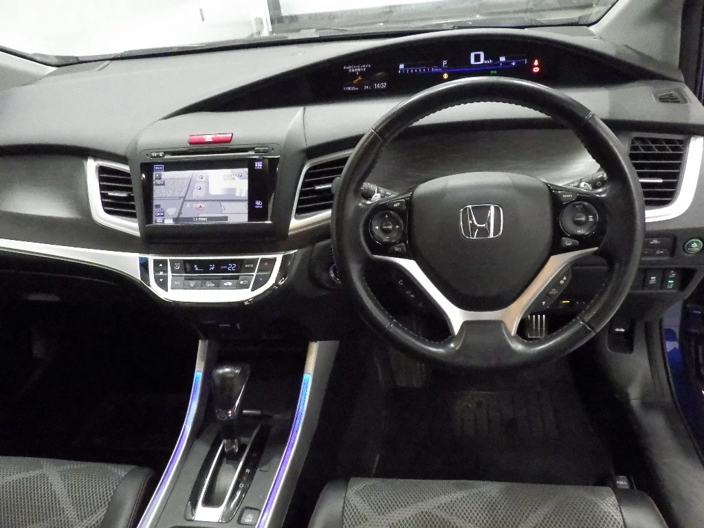 Honda Jade  с аукциона в Японии