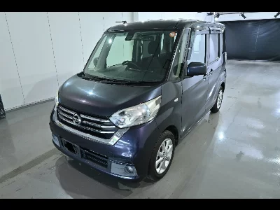 Nissan Dayz Roox